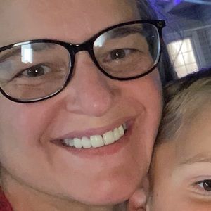 Meet your Posher, Becky